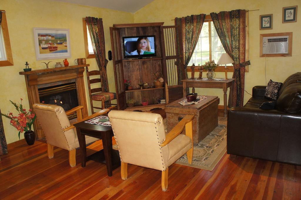 Fairmont Mountain Bungalows 페어몬트 온천 객실 사진