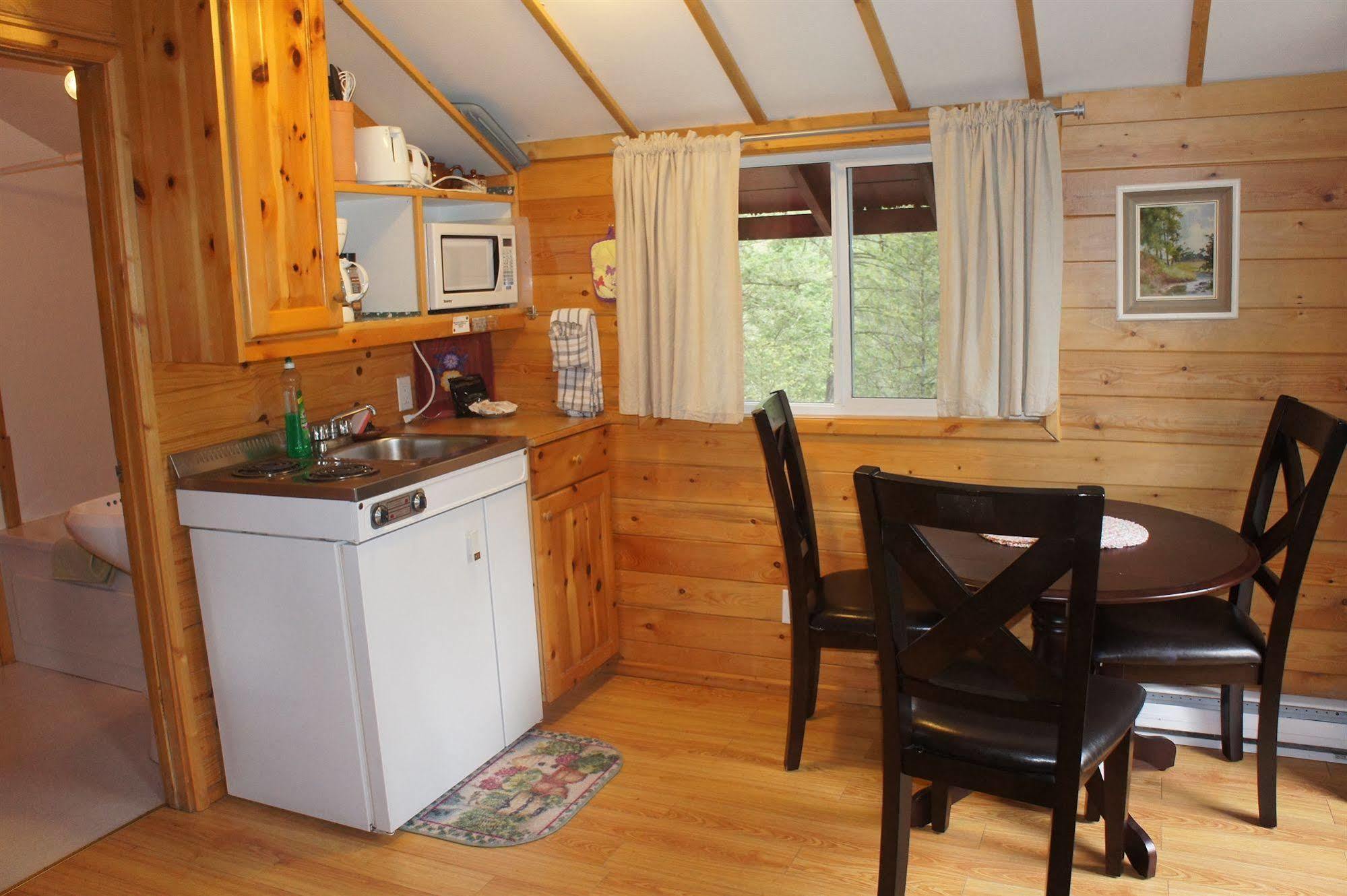 Fairmont Mountain Bungalows 페어몬트 온천 외부 사진
