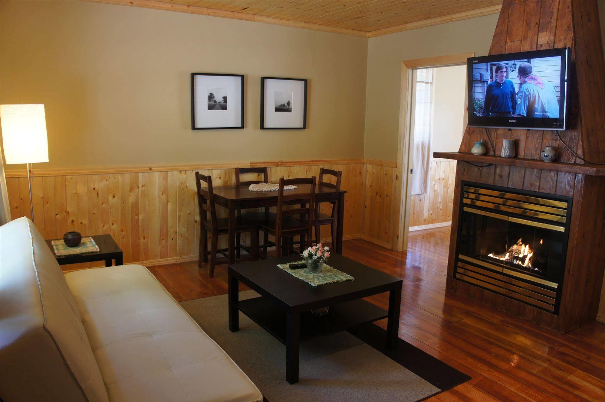 Fairmont Mountain Bungalows 페어몬트 온천 외부 사진